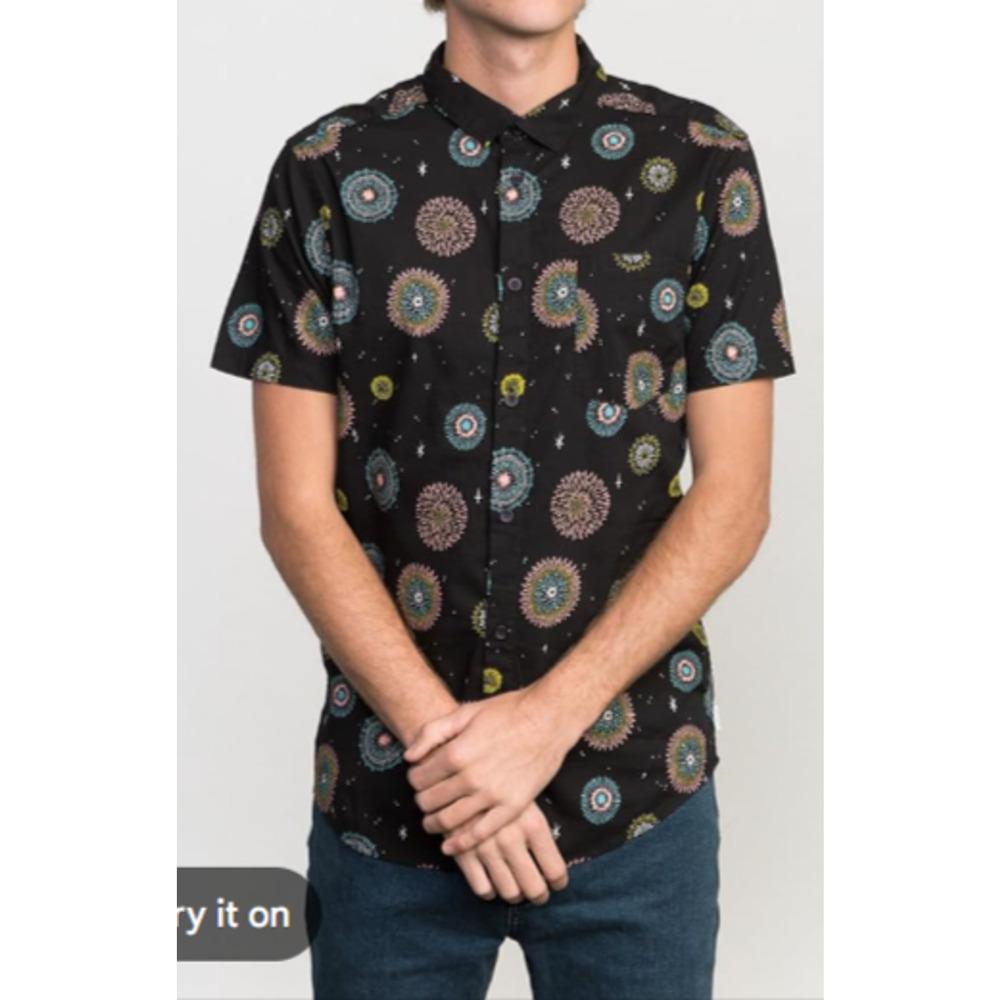 RVCA Men's Fireworks Short Sleeve Button Down Shirt Medium